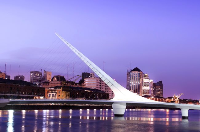 Puente de la Mujer en Buenos Aires